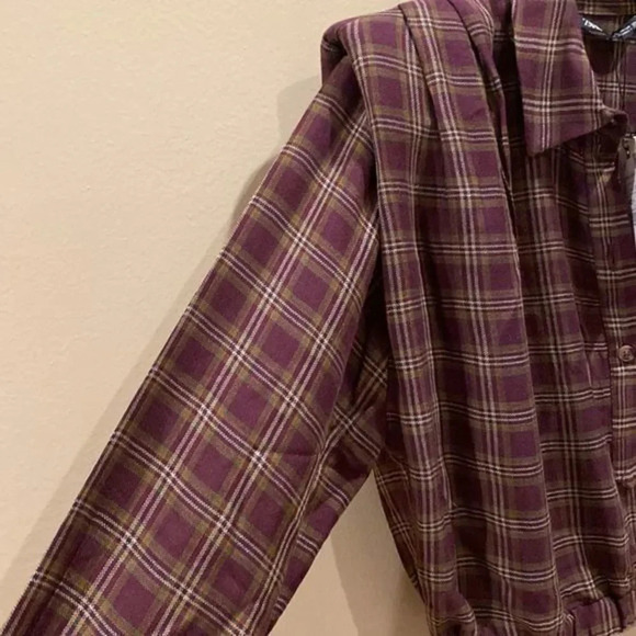 - Zara PLAID SHOULDER PAD BLOUSE - Picture 6 of 9